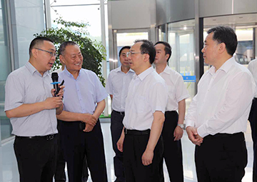 国务委员、国务院秘书长，，，，，， 时任江苏省委书记吴政隆调研九州酷游(酷游·ku游)科技